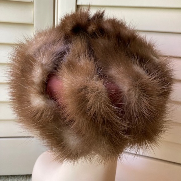 1950\'s Mink Hat main image 11